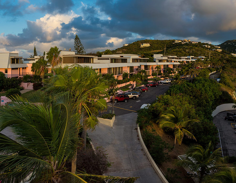 Regatta Point Villas Photo Gallery
